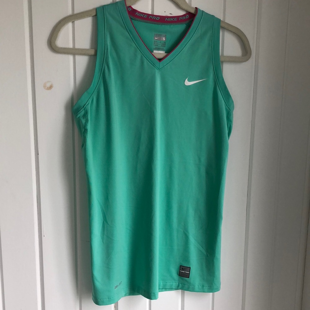 Nike Pro V-Neck Fitted Tank